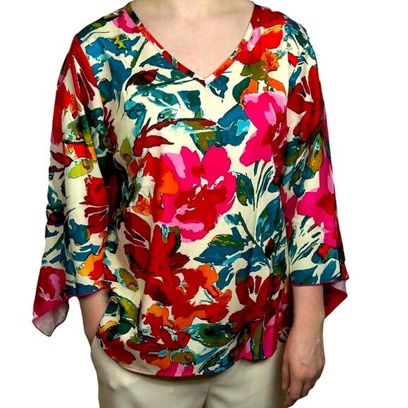 Blouse Women's M Ivory Floral Trumpet Sleeves V Neck Boho Peasant‎ Silky feel - Picture 1 of 7